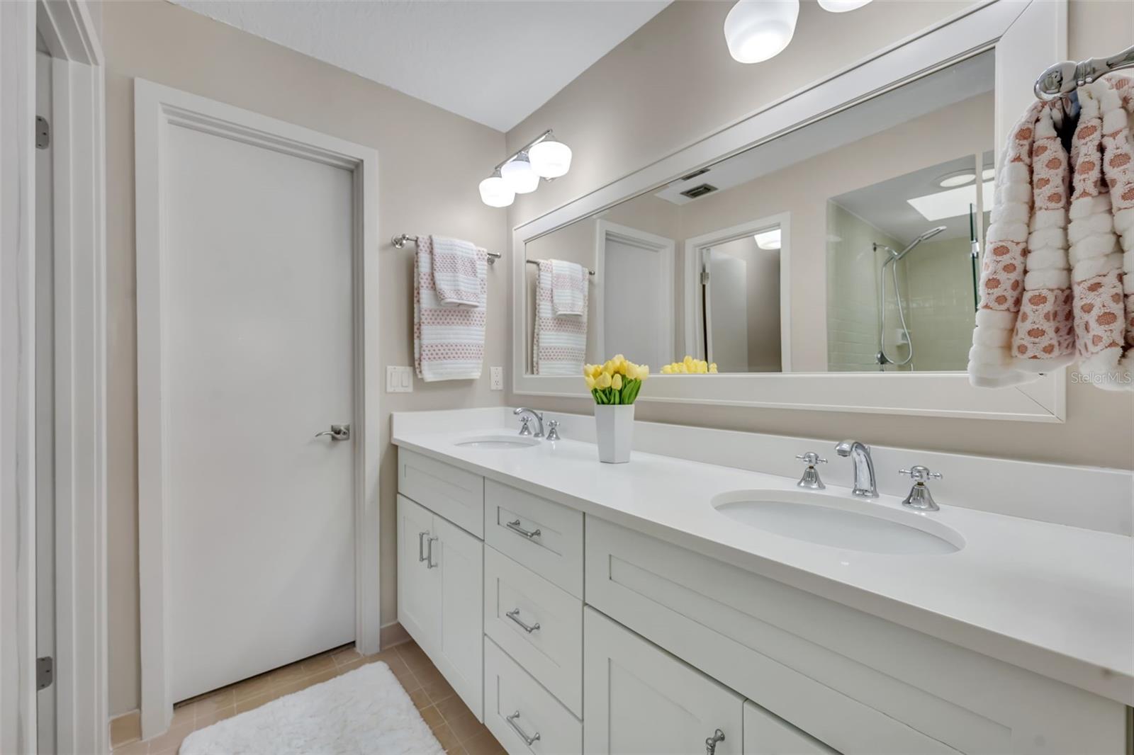 SUN BAY CLUB CONDO - Residential