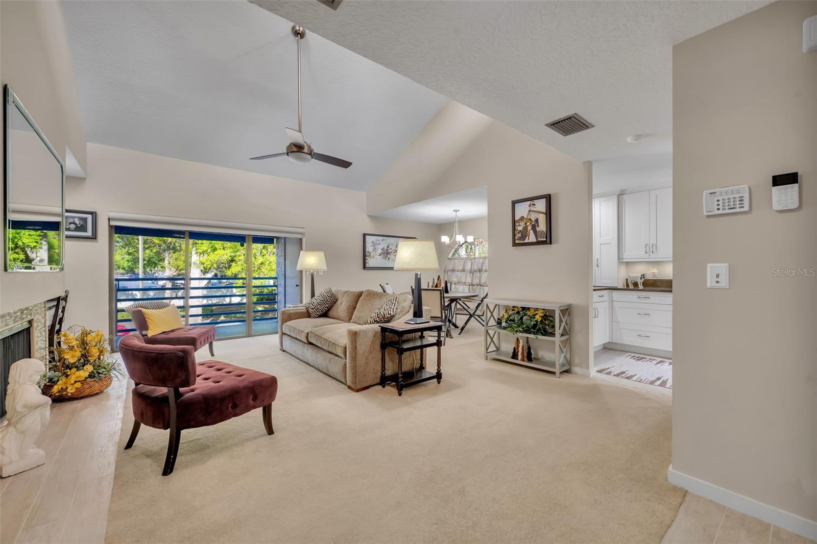 1000 WINDERLEY PLACE 239