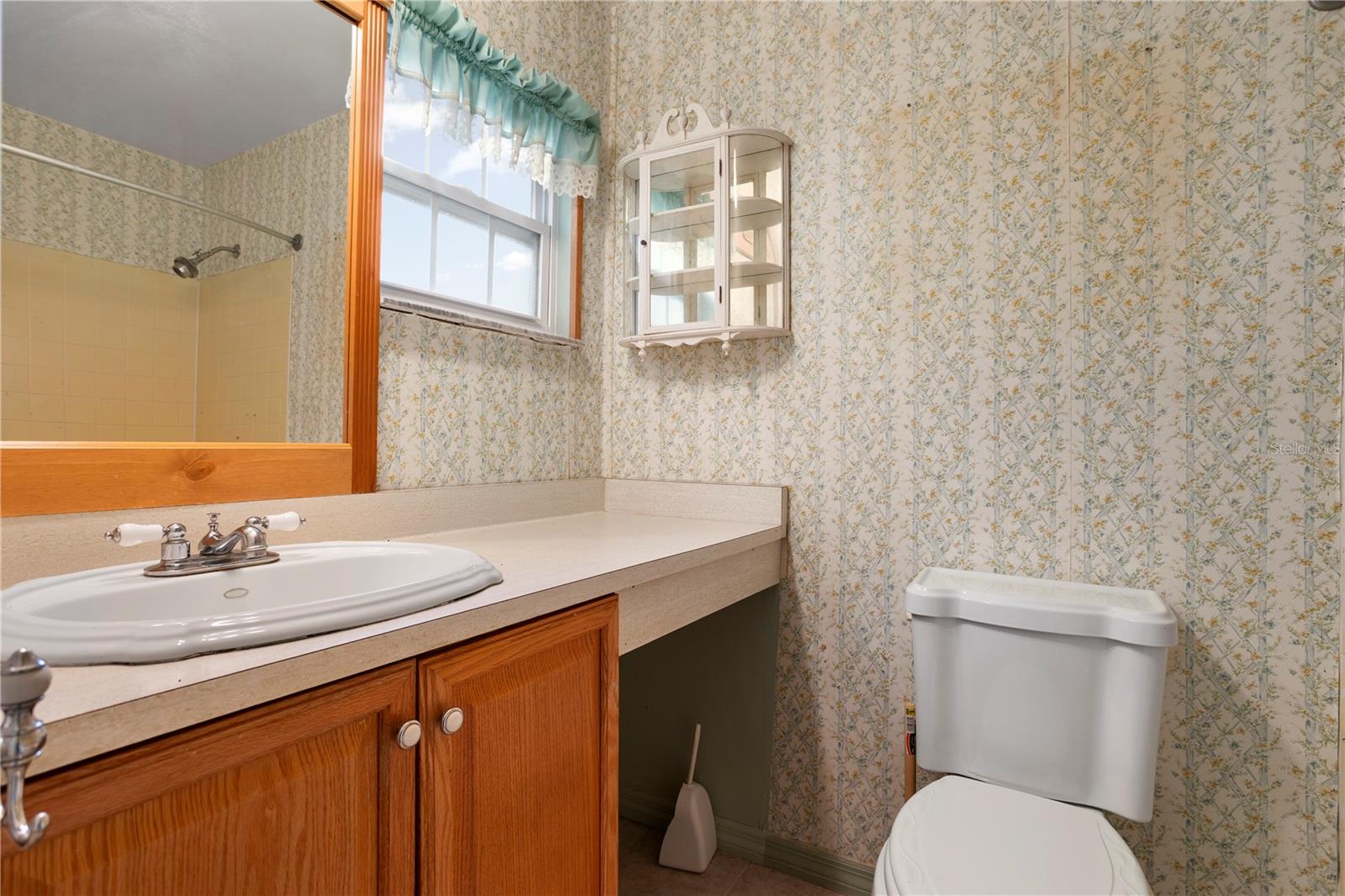 LIME TREE VILLAGE - Residential