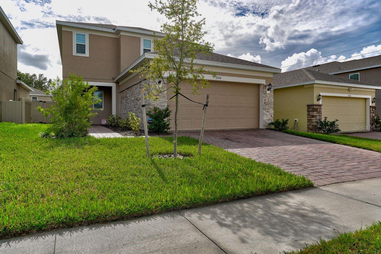 1726 TREE SHADE DRIVE