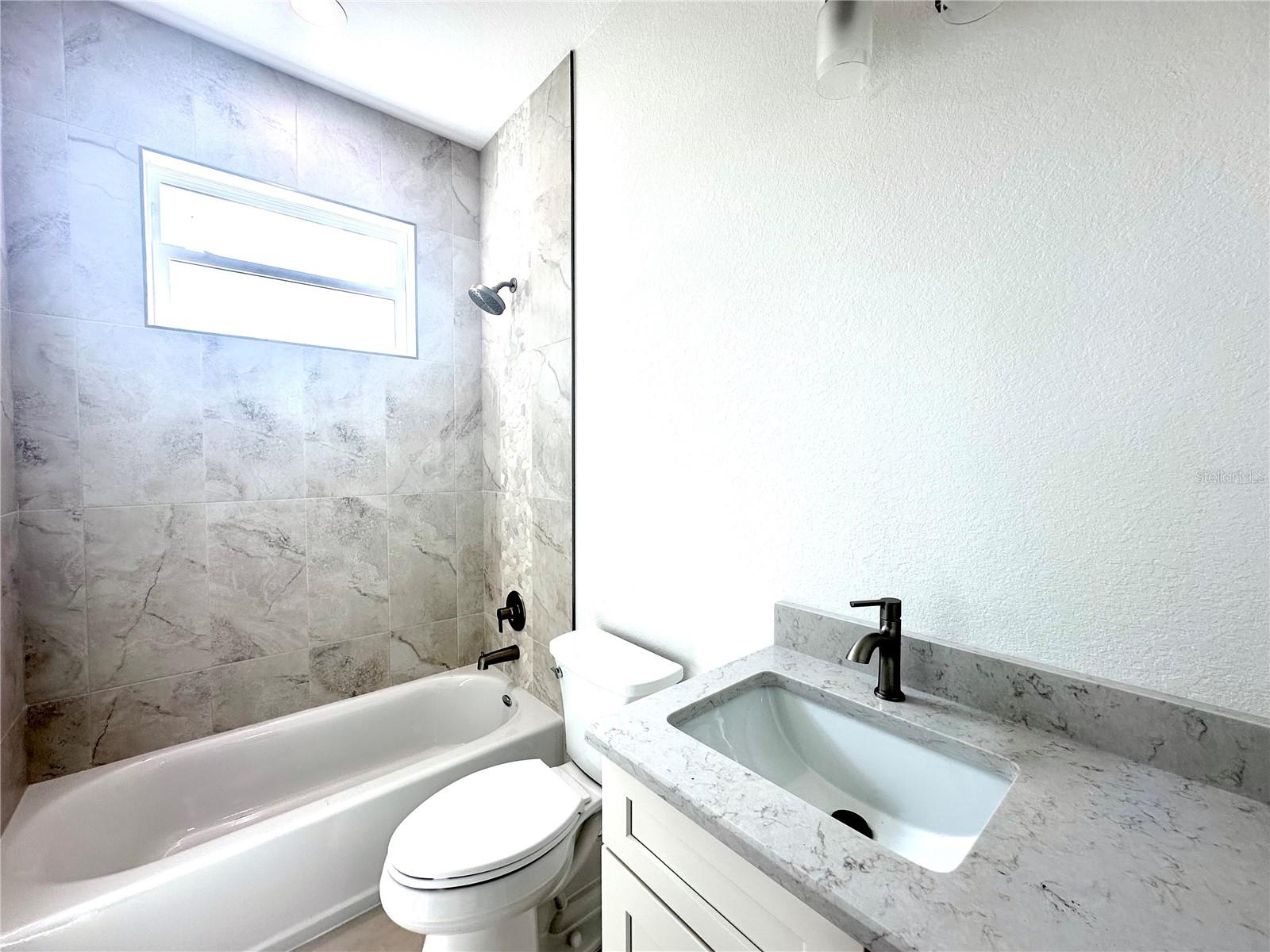 PUNTA GORDA ISLES SEC 23 - Residential Lease