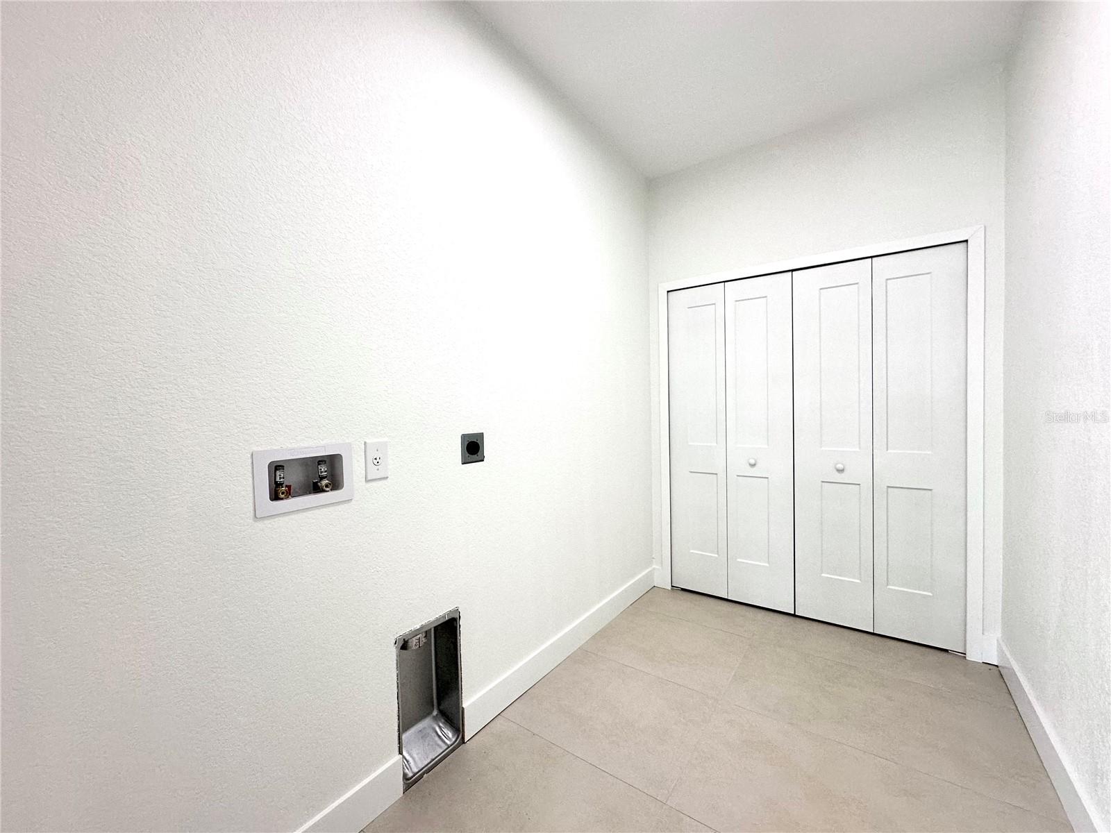 PUNTA GORDA ISLES SEC 23 - Residential Lease