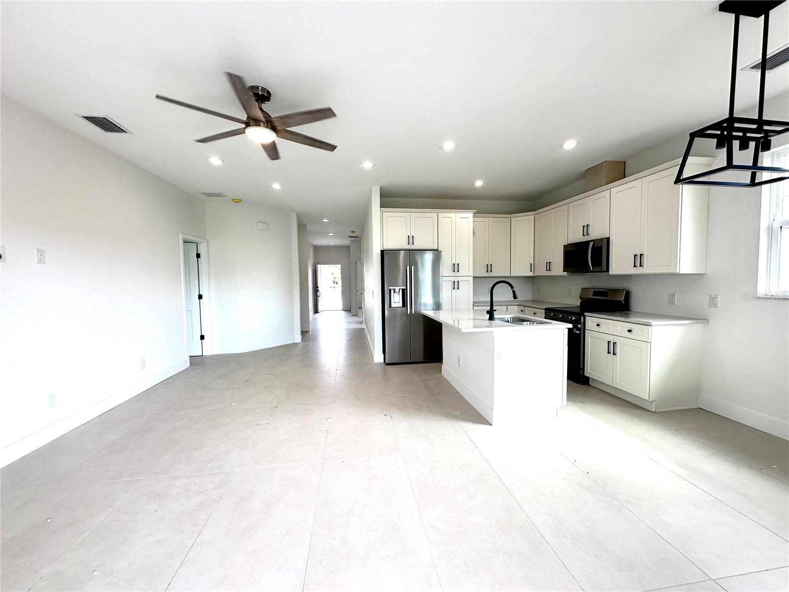 PUNTA GORDA ISLES SEC 23 - Residential Lease