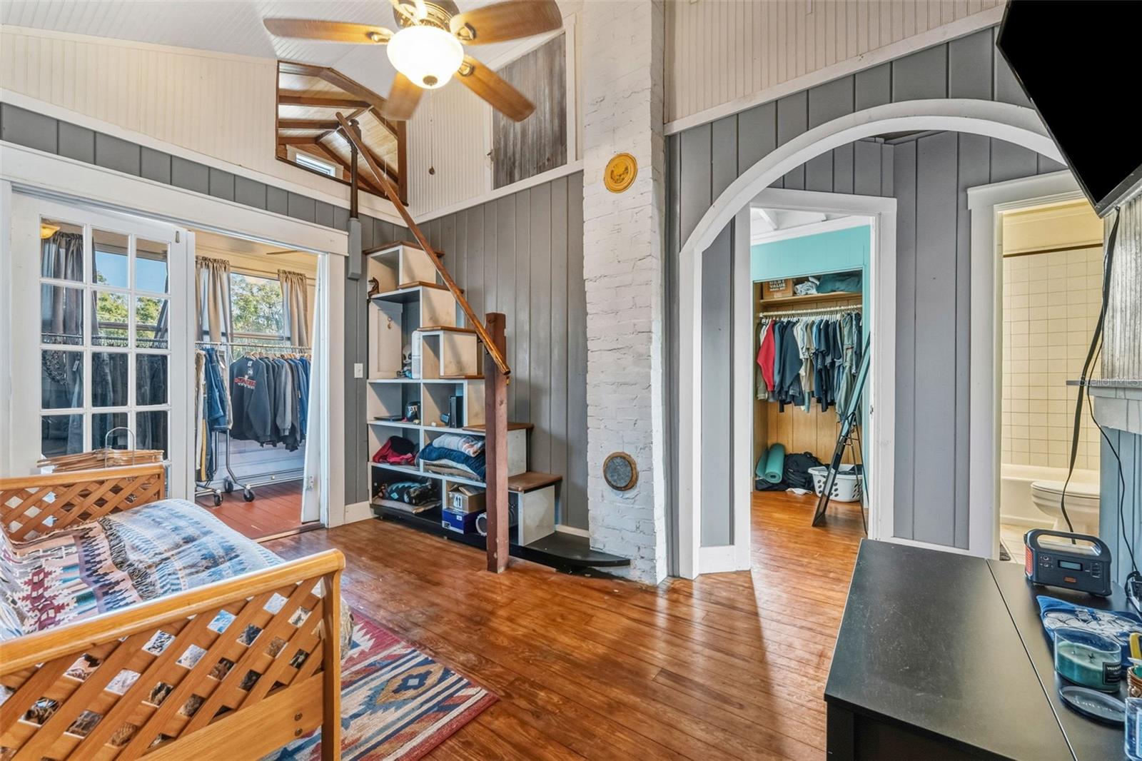 PASADENA GARDENS GULFVIEW SEC - Residential