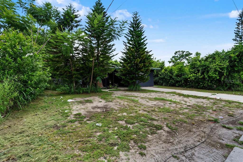 Photo of 1803 E Bougainvillea Avenue, Tampa, FL 33612 (MLS # TB8537369)