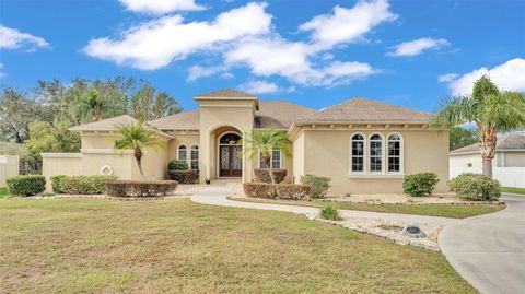 A home in LAKELAND