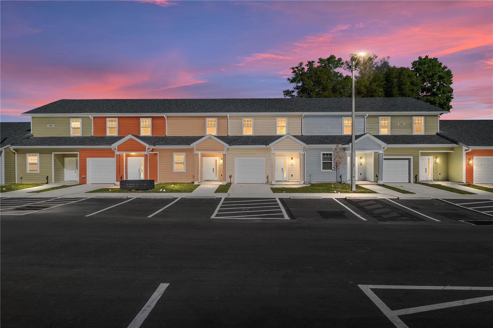 EAGLE TRACE TOWNHOMES CONDO - Residential