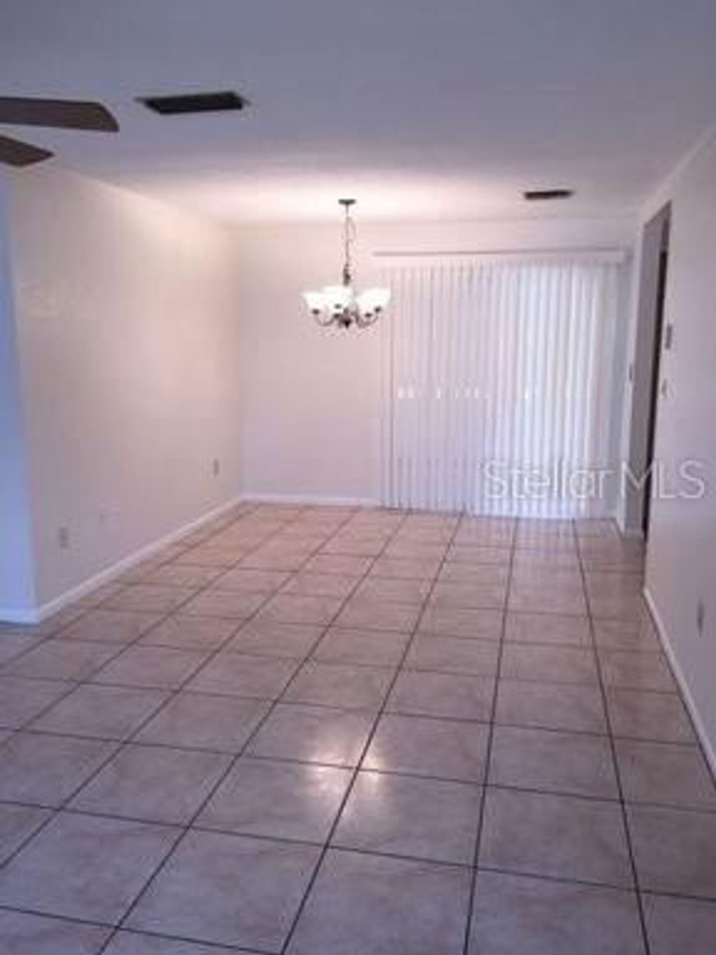 Photo of 917 S Alder Avenue, Orlando, FL 32807 (MLS # O6390587)