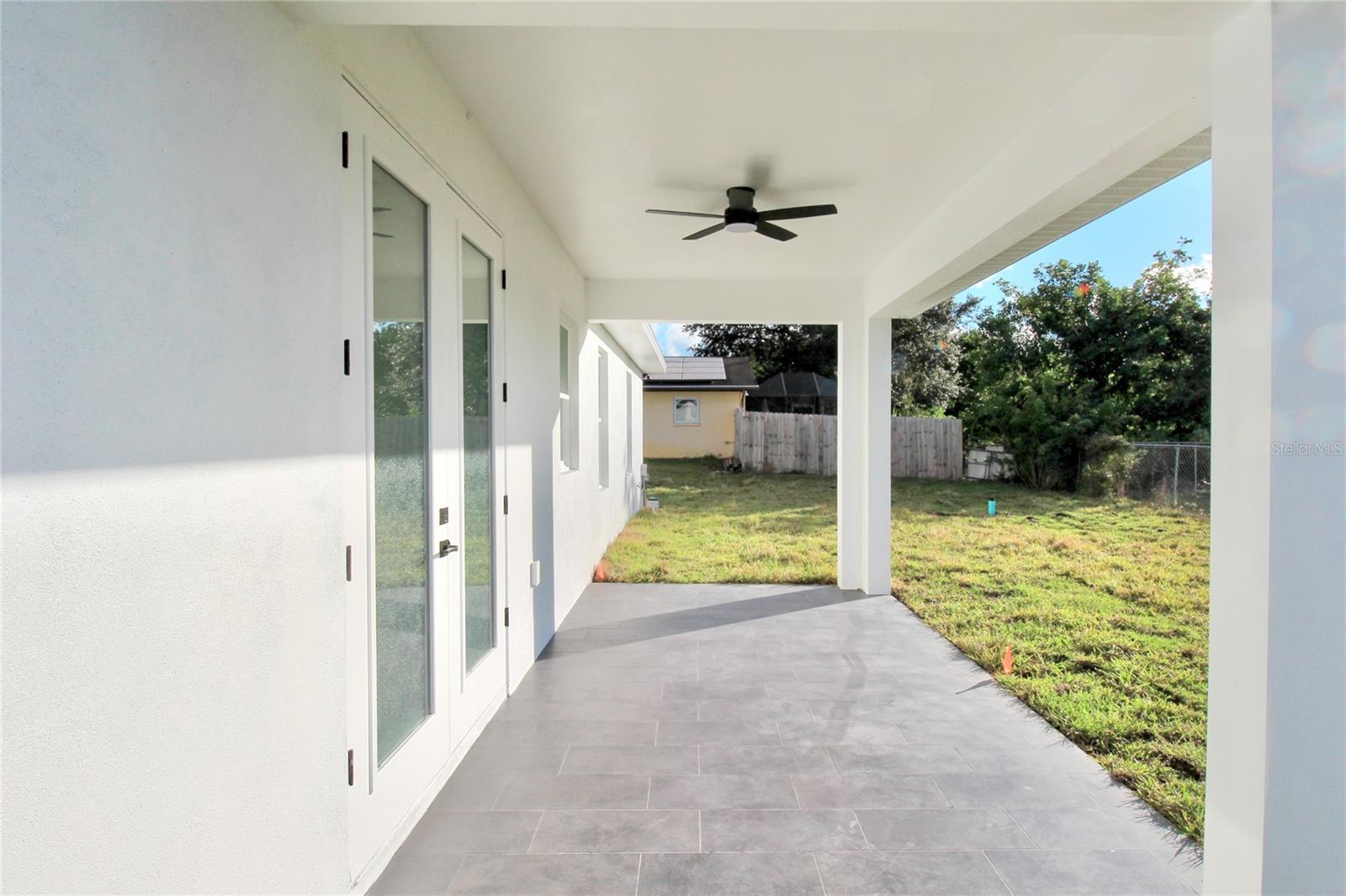 AVON PARK LAKES - Residential