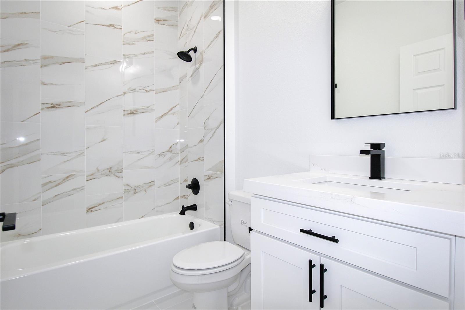 AVON PARK LAKES - Residential