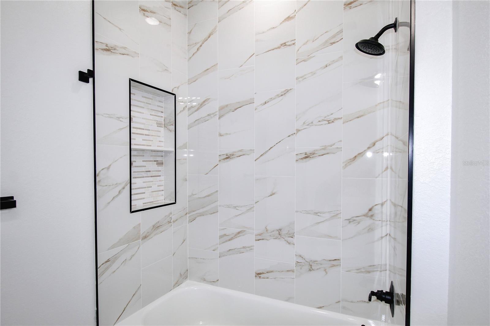 AVON PARK LAKES - Residential