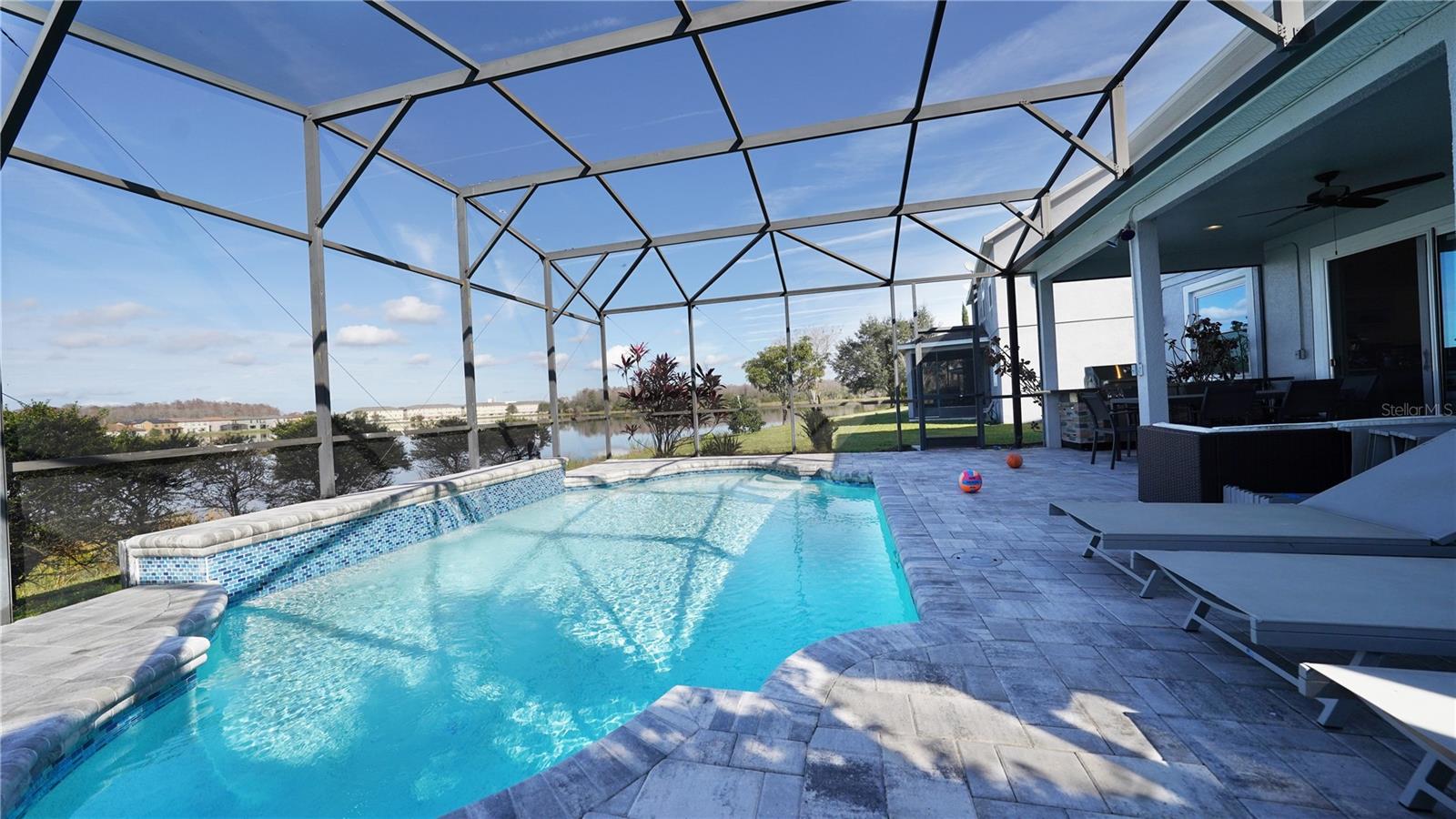 10073 LAKE DISTRICT LANE