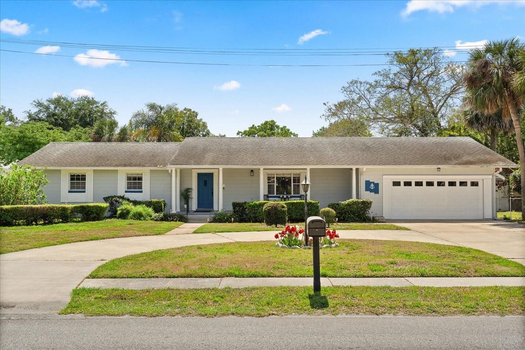 Photo of 2906 E Grant Avenue, Orlando, FL 32806 (MLS # O6394889)