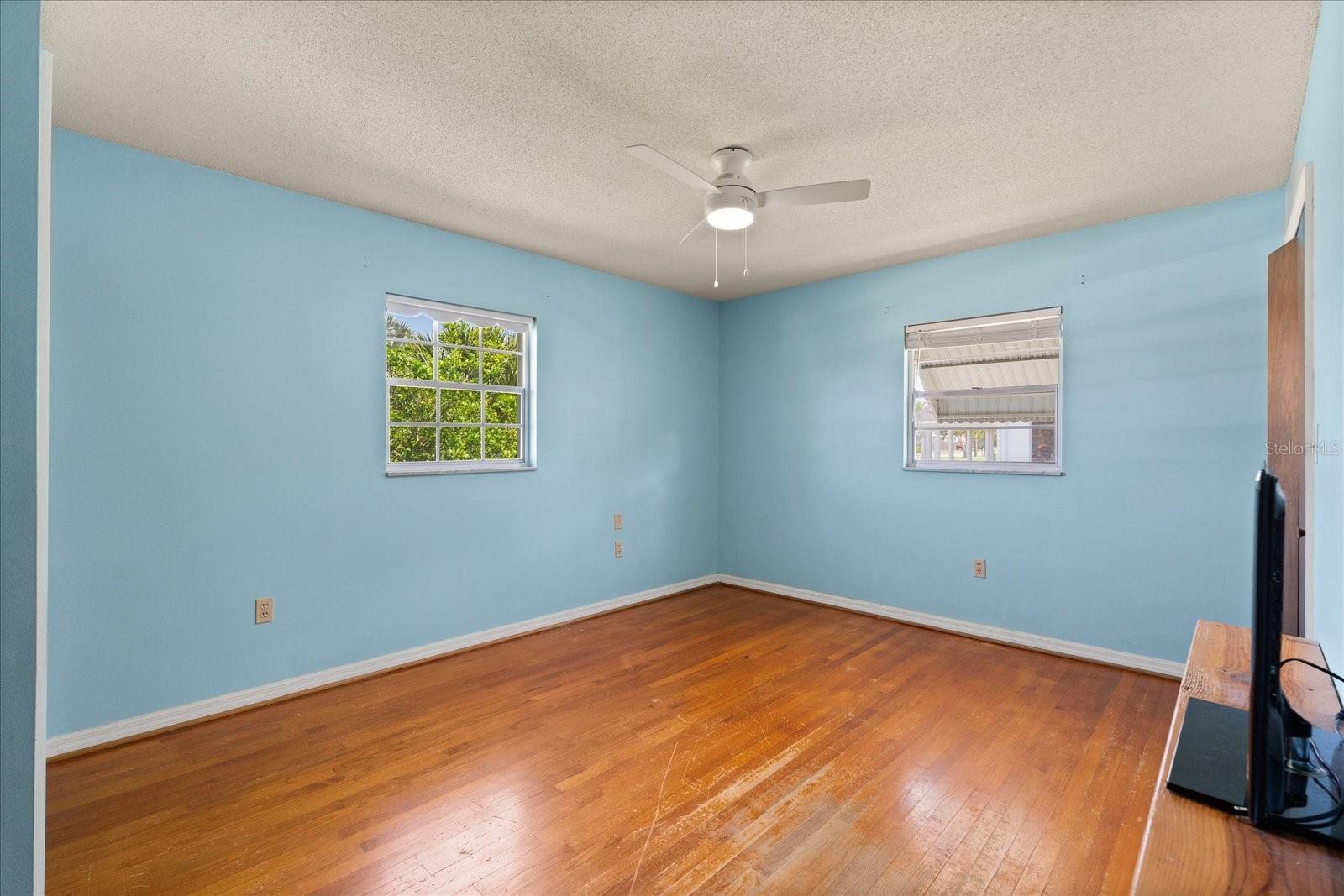 GREEN FIELDS - Residential