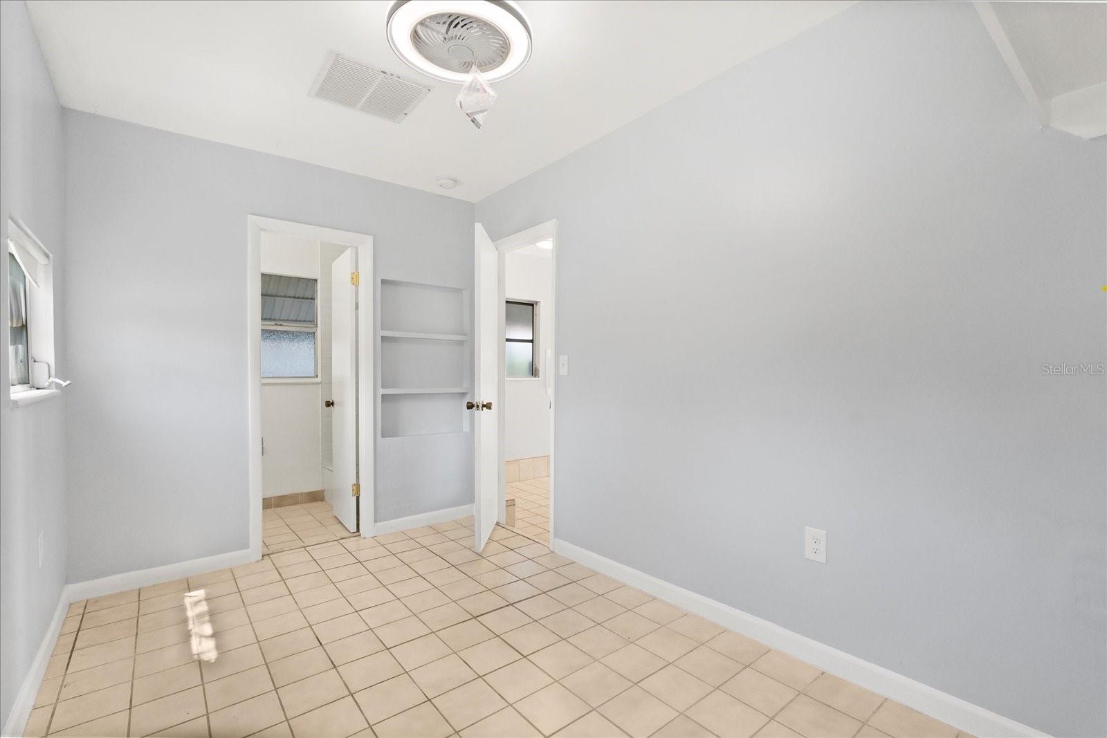 GREEN FIELDS - Residential