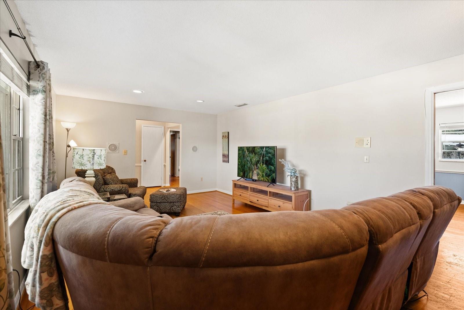 GREEN FIELDS - Residential