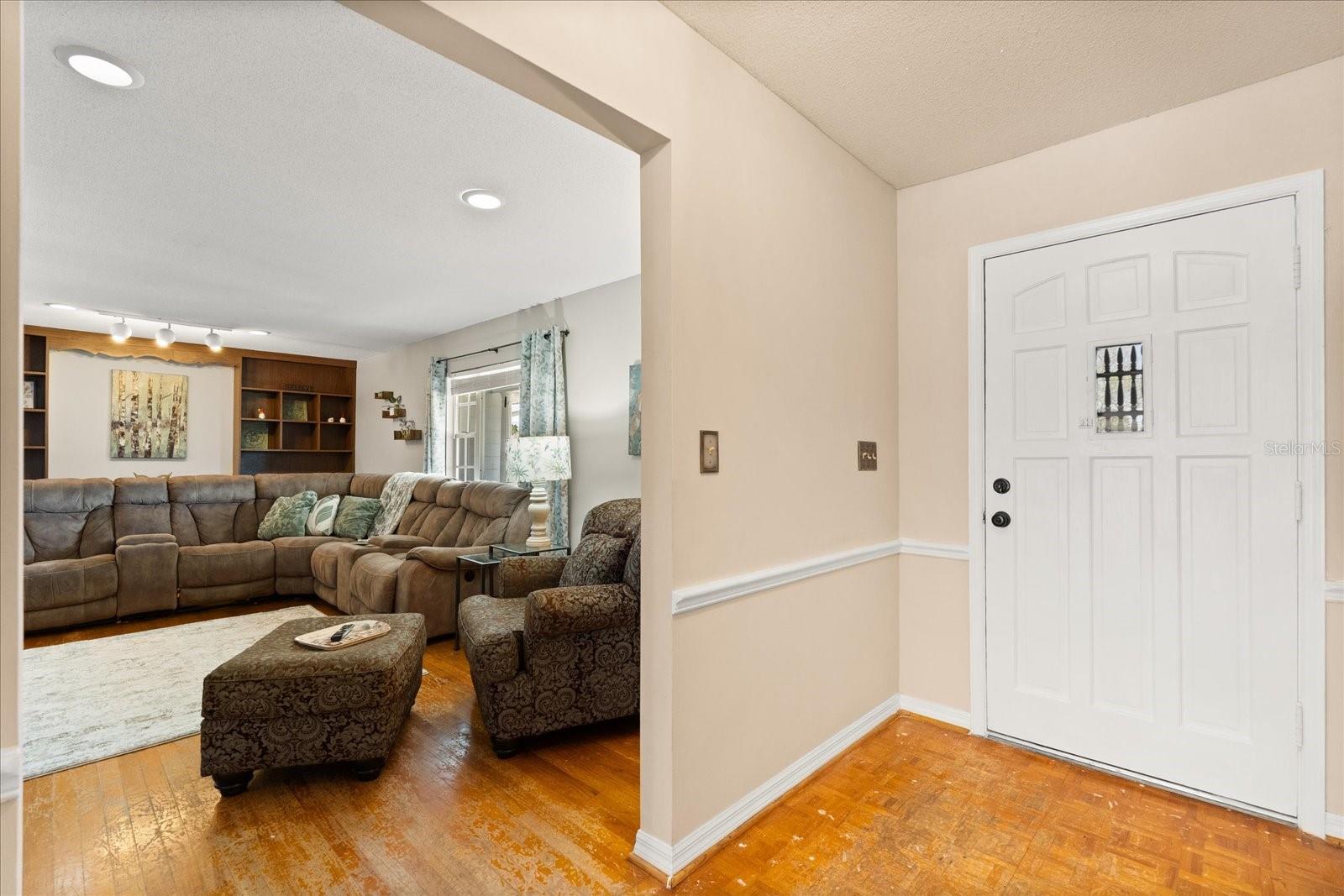 GREEN FIELDS - Residential