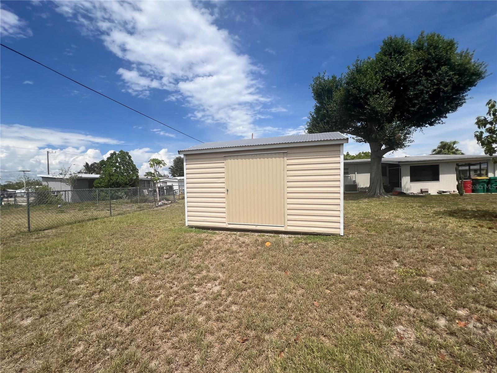 PORT CHARLOTTE SEC 033 - Residential Lease