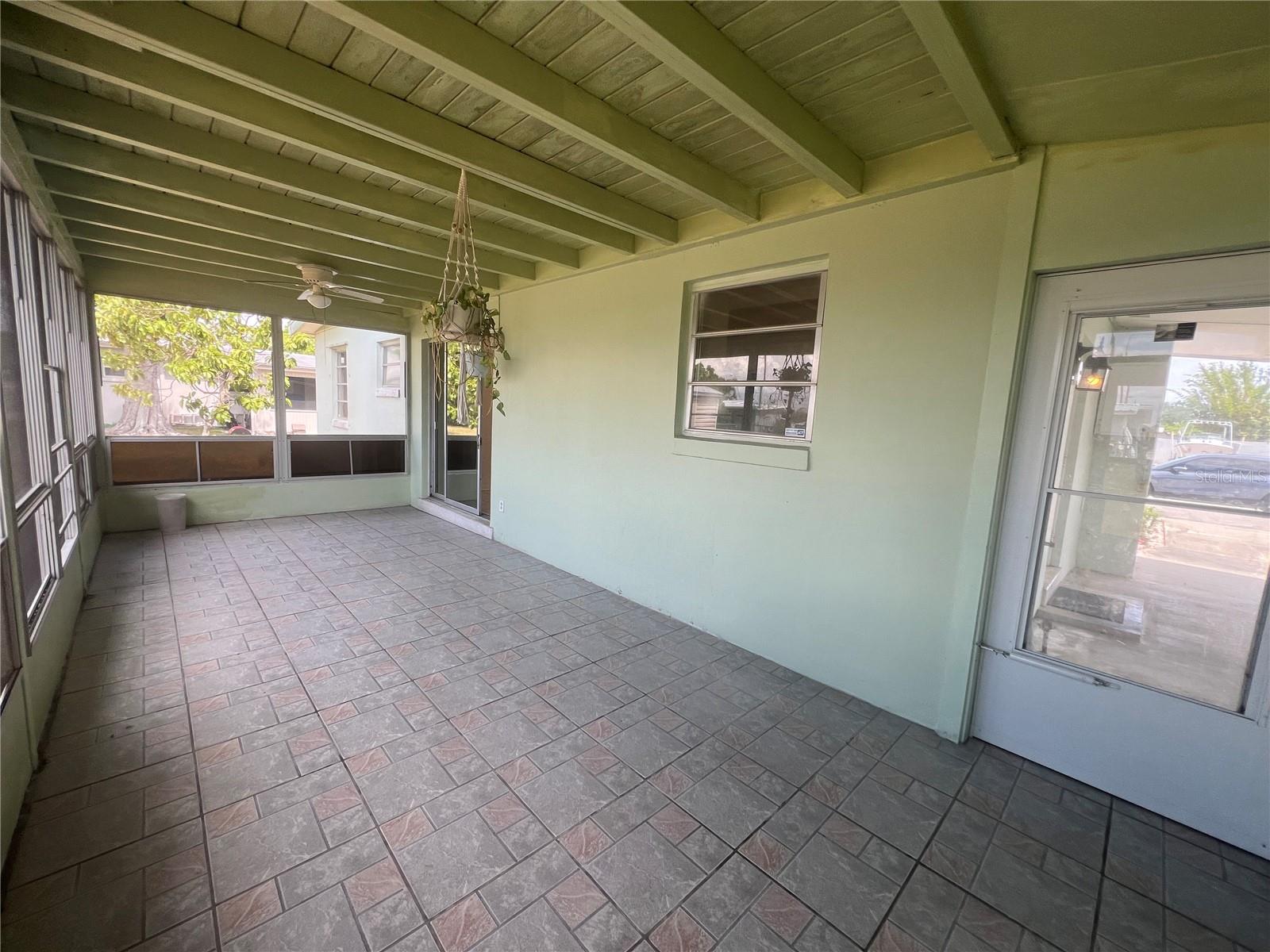 PORT CHARLOTTE SEC 033 - Residential Lease
