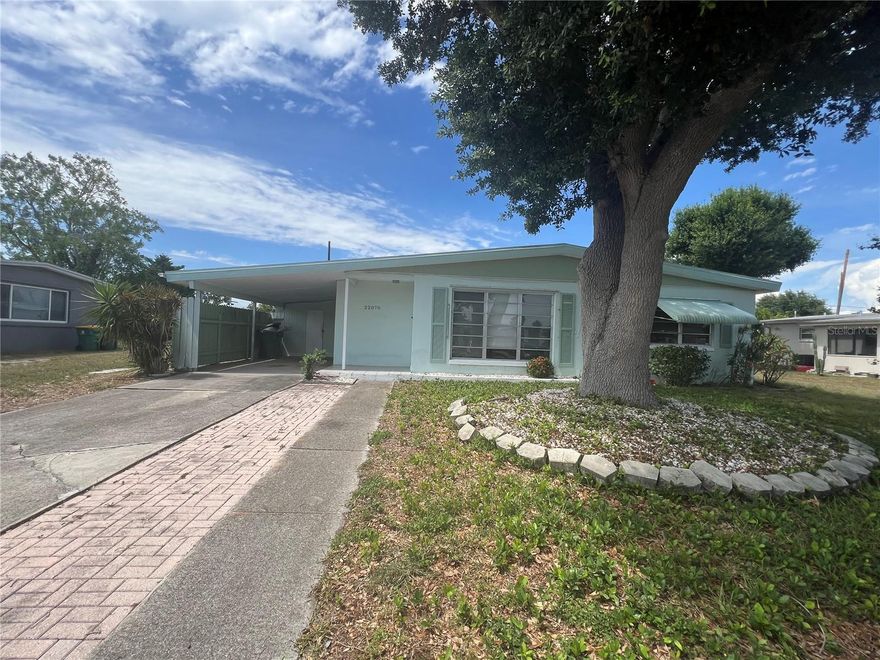 **ANNUAL** LOVELY 2/1 HOME AVAILABLE NOW** This home features a spacious covered screened lanai overlooking the backyard, covered carport, and washer/dryer. Conveniently located to shopping, restaurants, fishing, and schools. Call to schedule your showing appointment TODAY!!