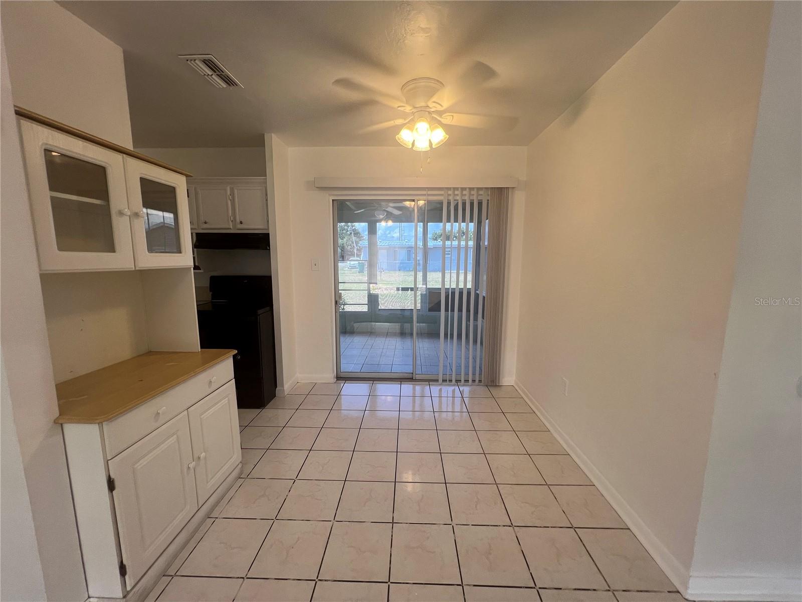 PORT CHARLOTTE SEC 033 - Residential Lease