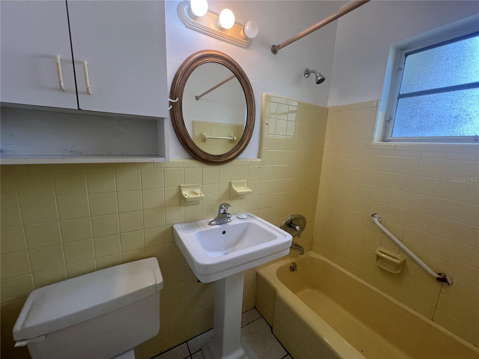 PORT CHARLOTTE SEC 033 - Residential Lease