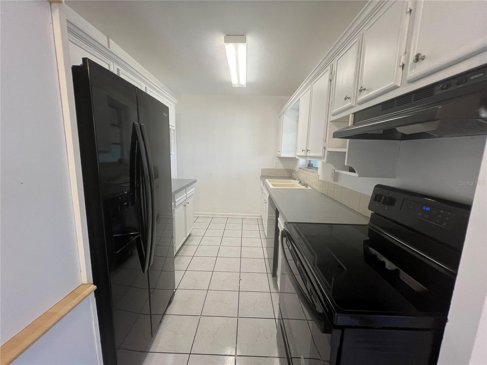 PORT CHARLOTTE SEC 033 - Residential Lease
