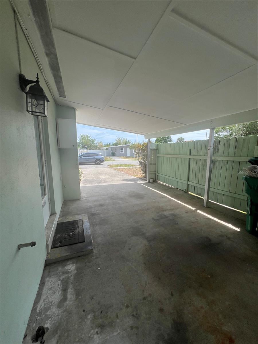 PORT CHARLOTTE SEC 033 - Residential Lease