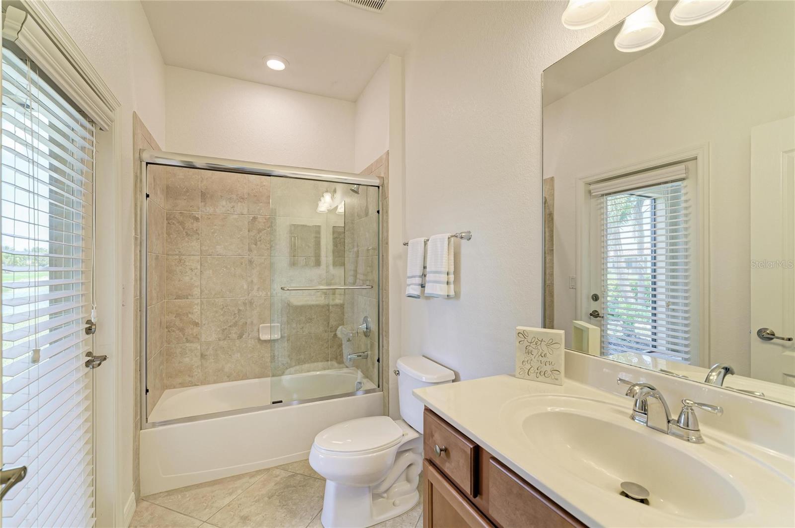 RIVER STRAND - Residential