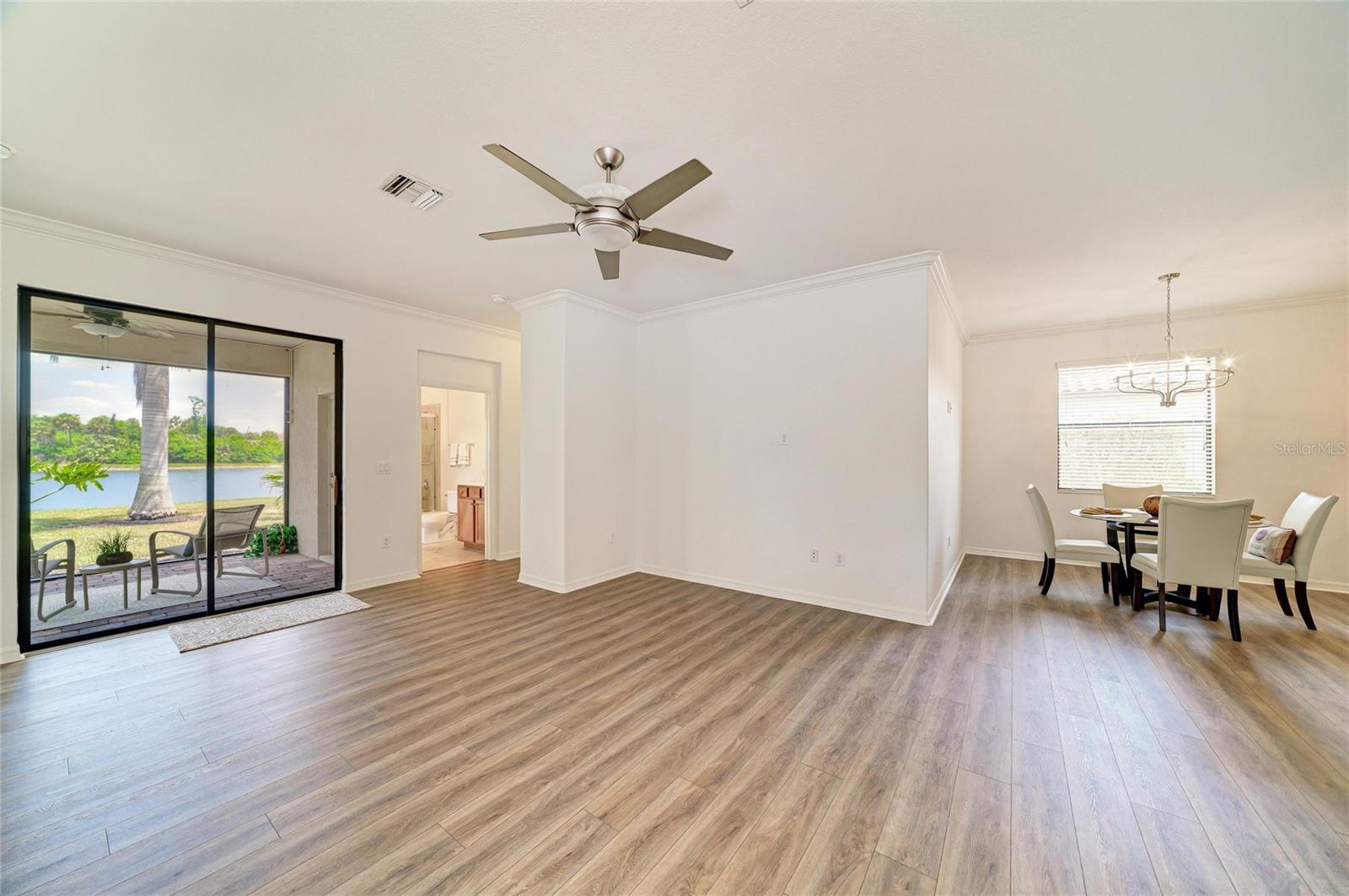 RIVER STRAND - Residential
