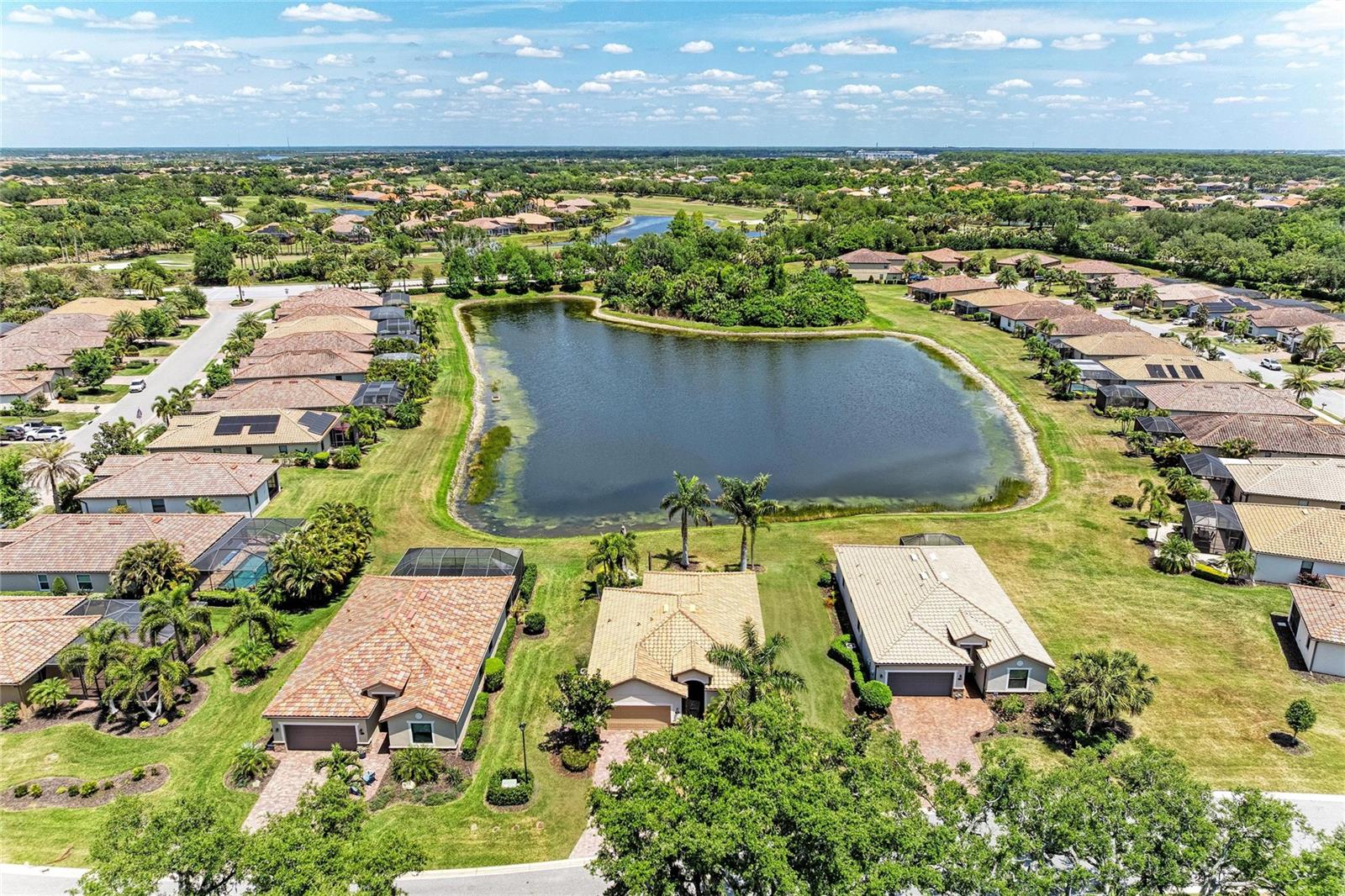 113 WANDERING WETLANDS CIRCLE