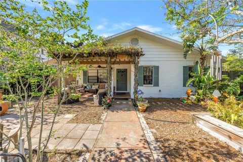 216 16TH AVENUE SE ST PETERSBURG FL 33701