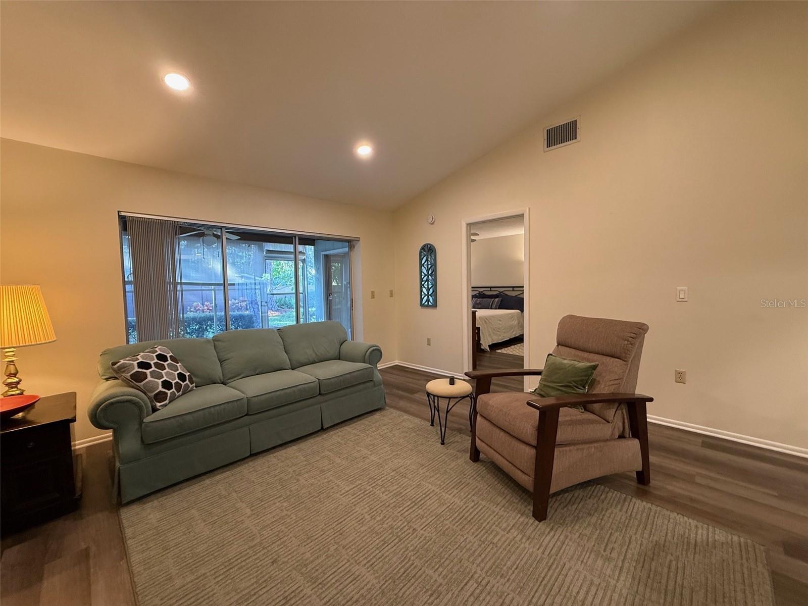 TALLYWOOD PH 1 & 2 - Residential Lease