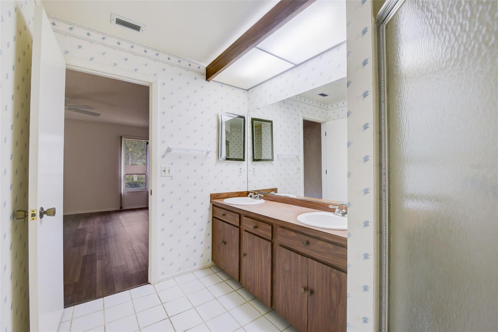 TALLYWOOD PH 1 & 2 - Residential Lease