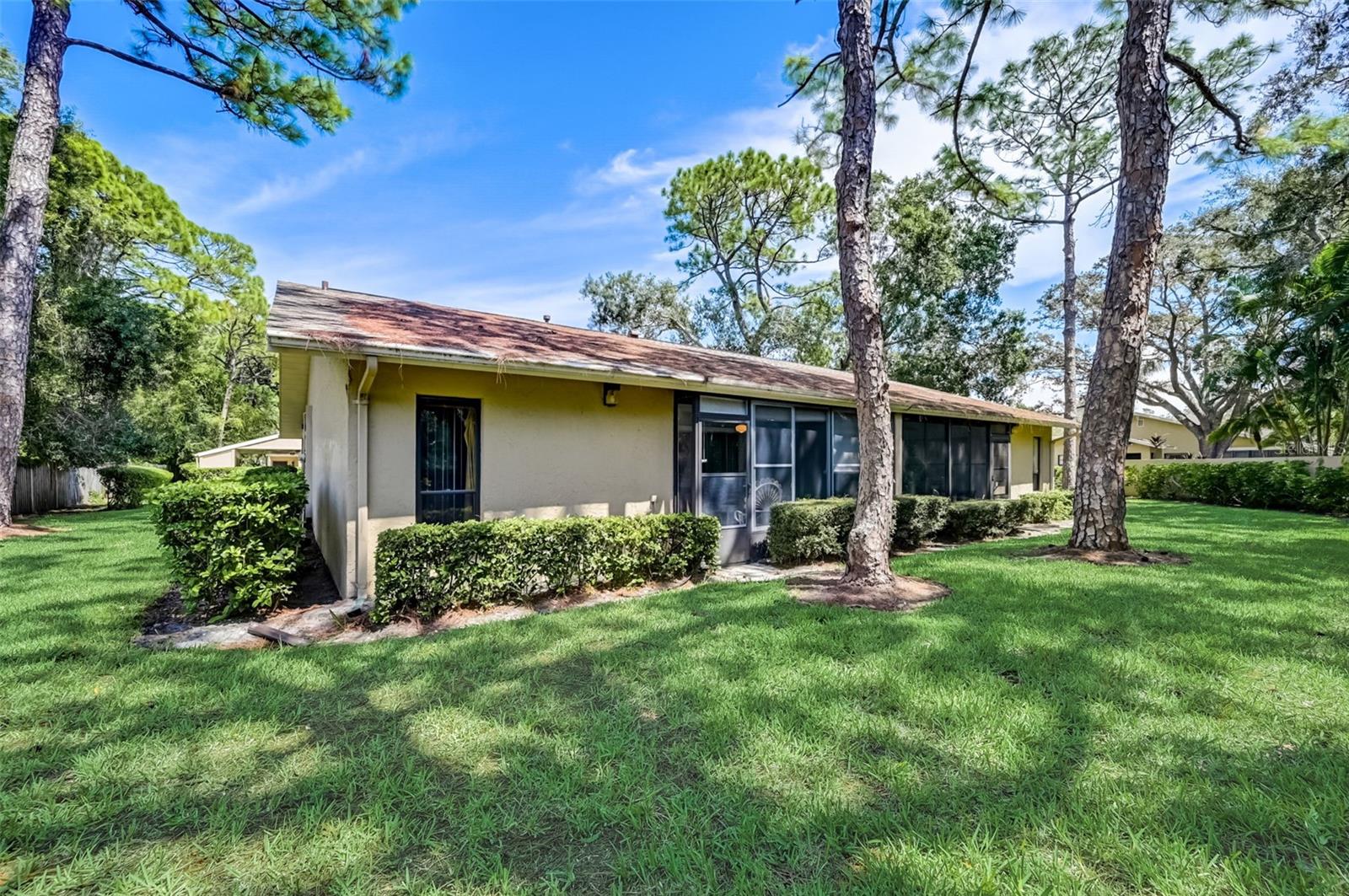 TALLYWOOD PH 1 & 2 - Residential Lease