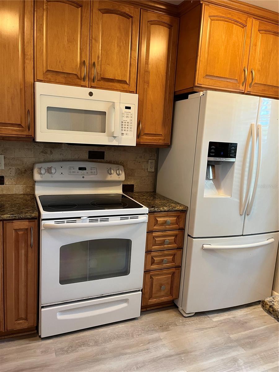 MISSION GROVE CONDO - Residential Lease