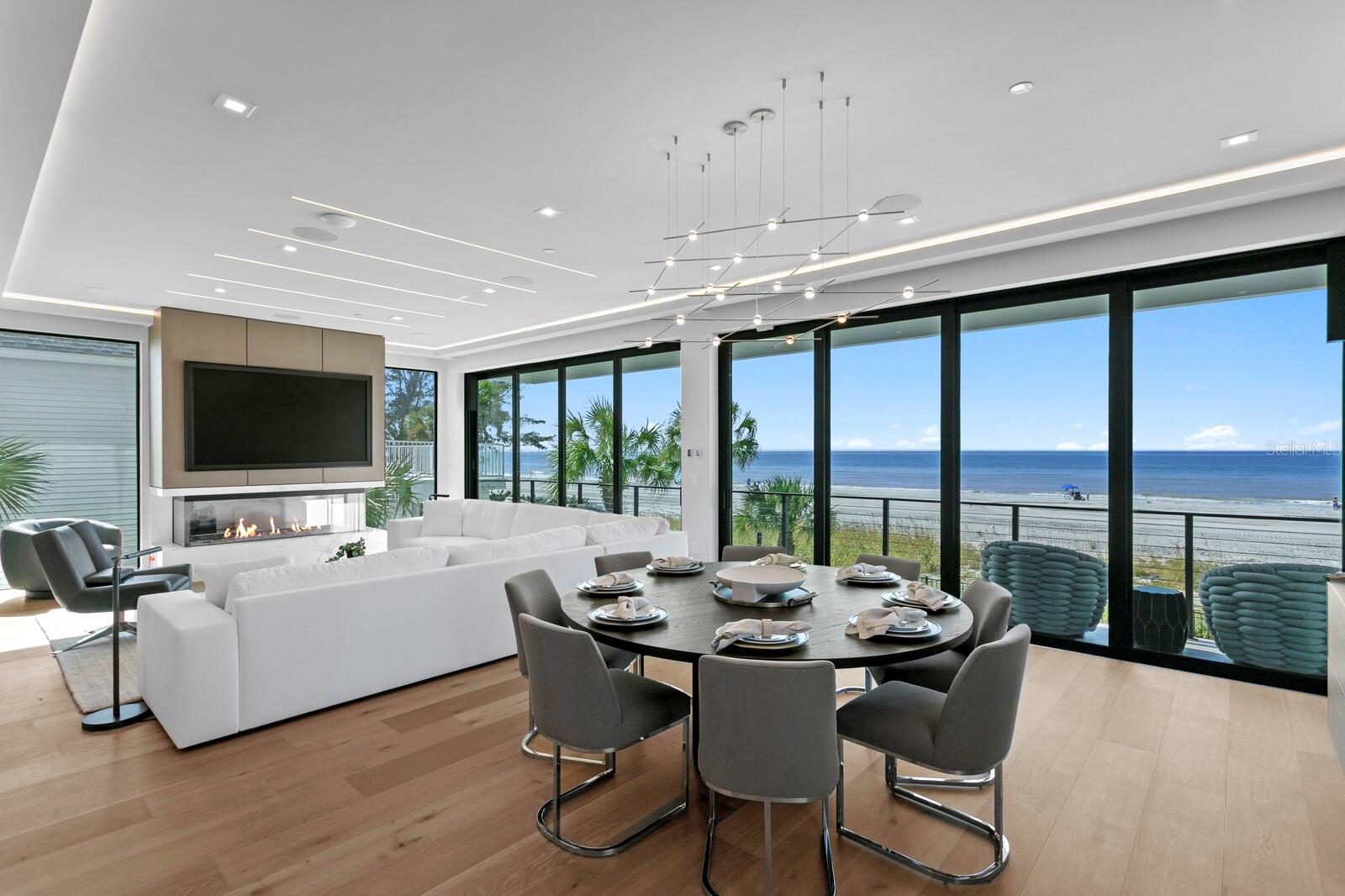 INDIAN ROCKS BEACH - Residential