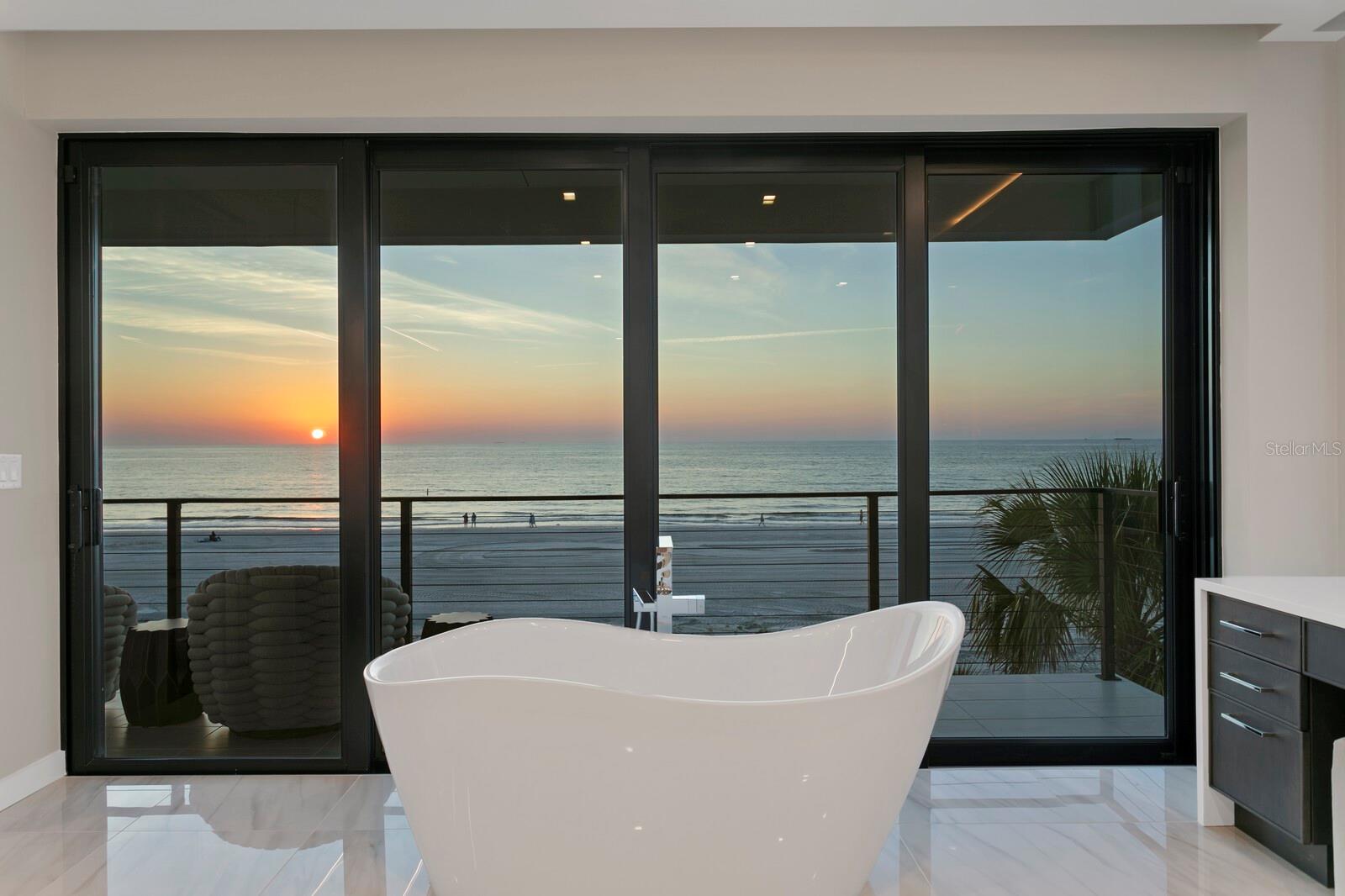 INDIAN ROCKS BEACH - Residential