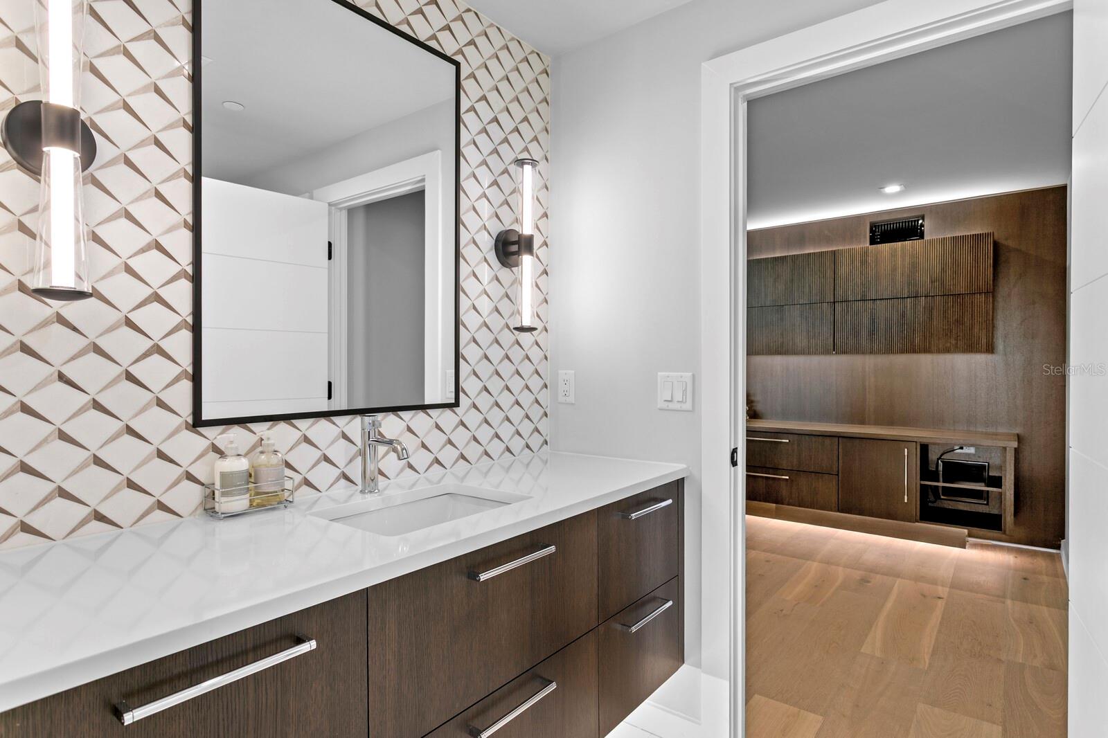 INDIAN ROCKS BEACH - Residential