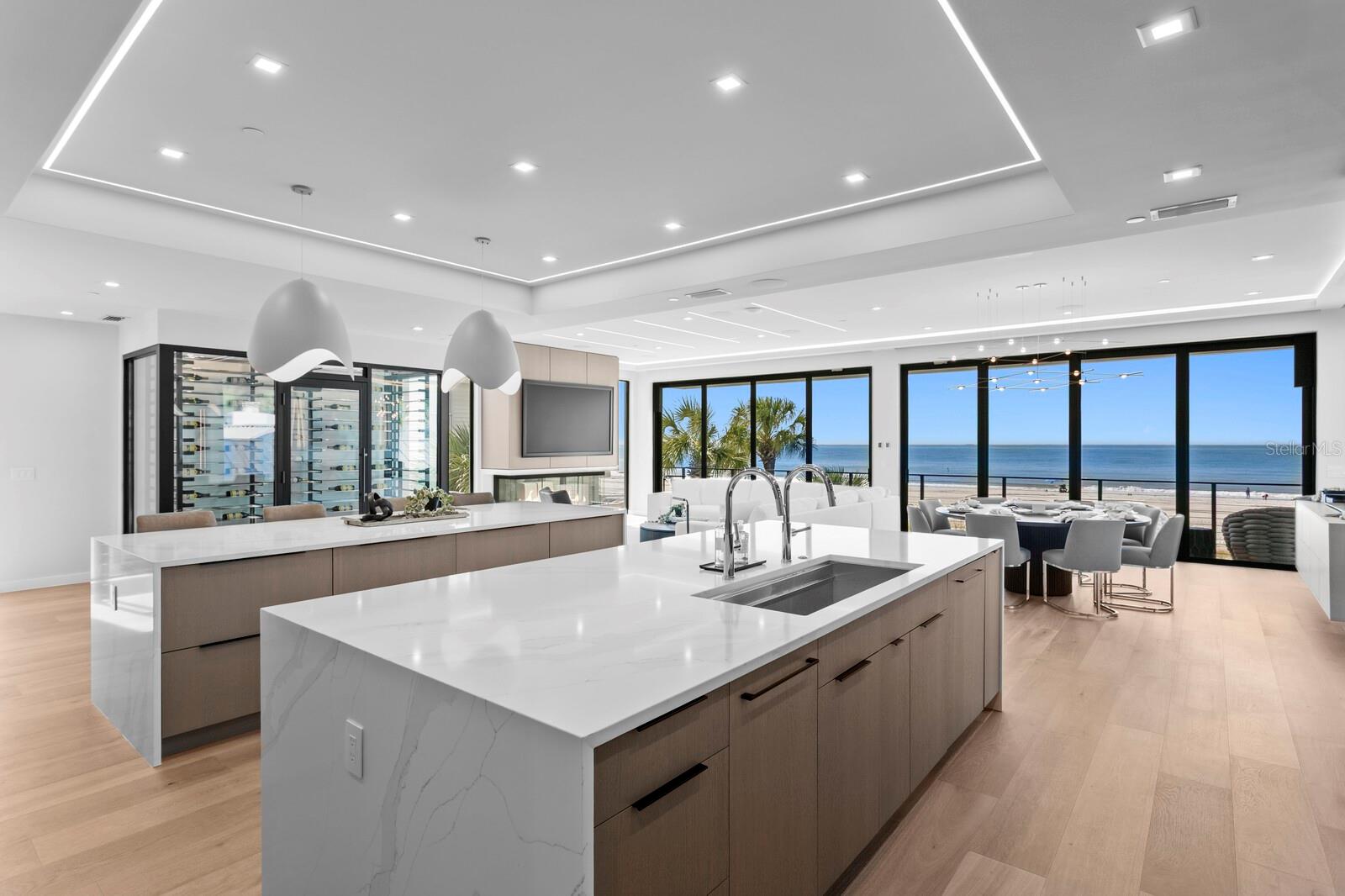 INDIAN ROCKS BEACH - Residential