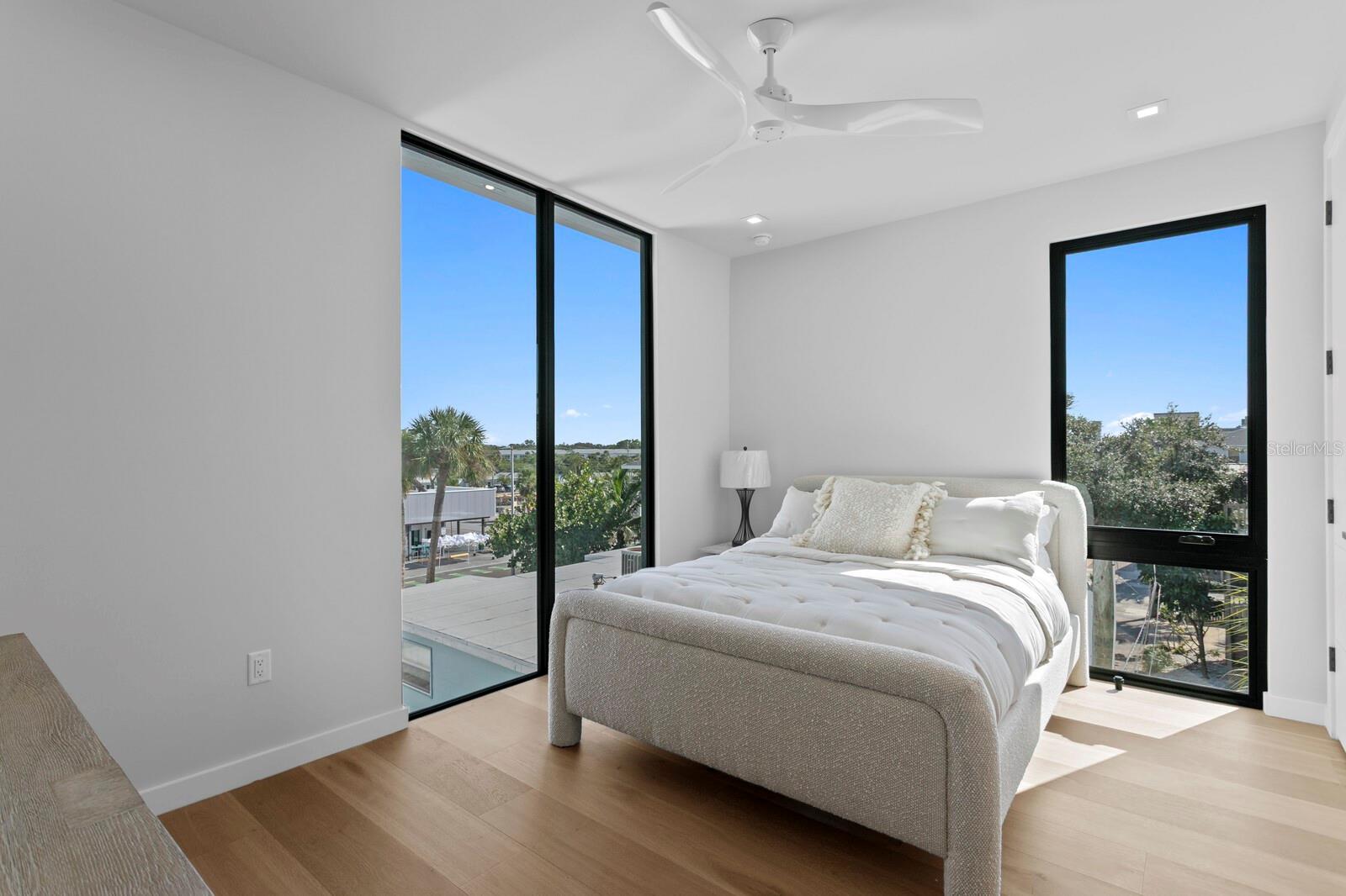 INDIAN ROCKS BEACH - Residential