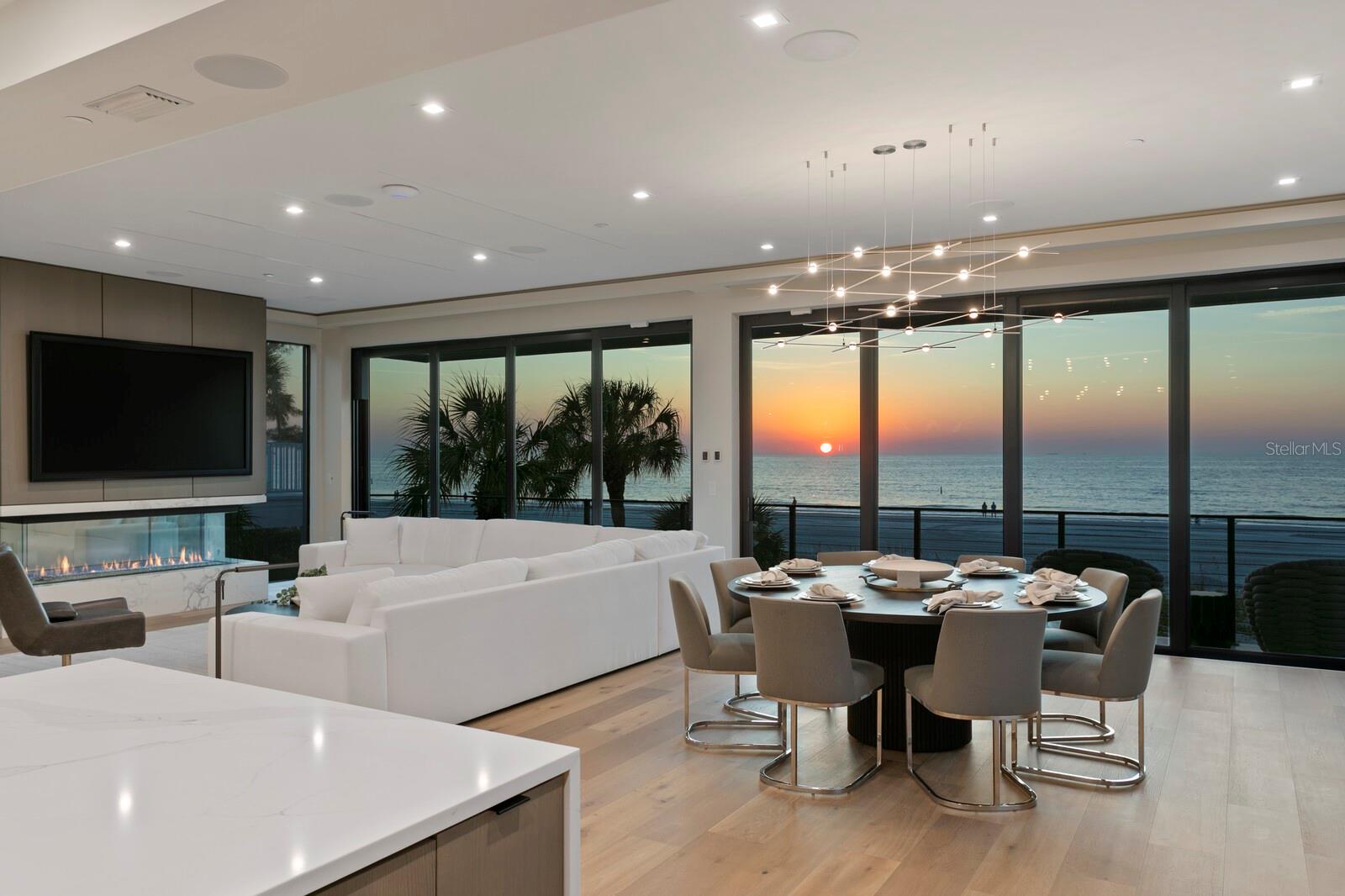 INDIAN ROCKS BEACH - Residential