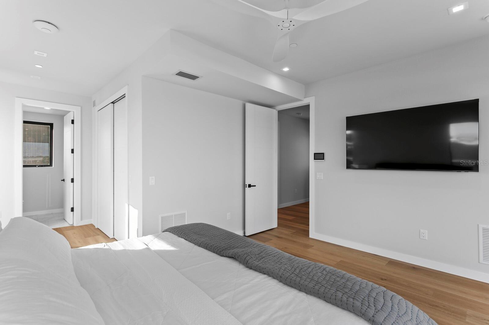 INDIAN ROCKS BEACH - Residential