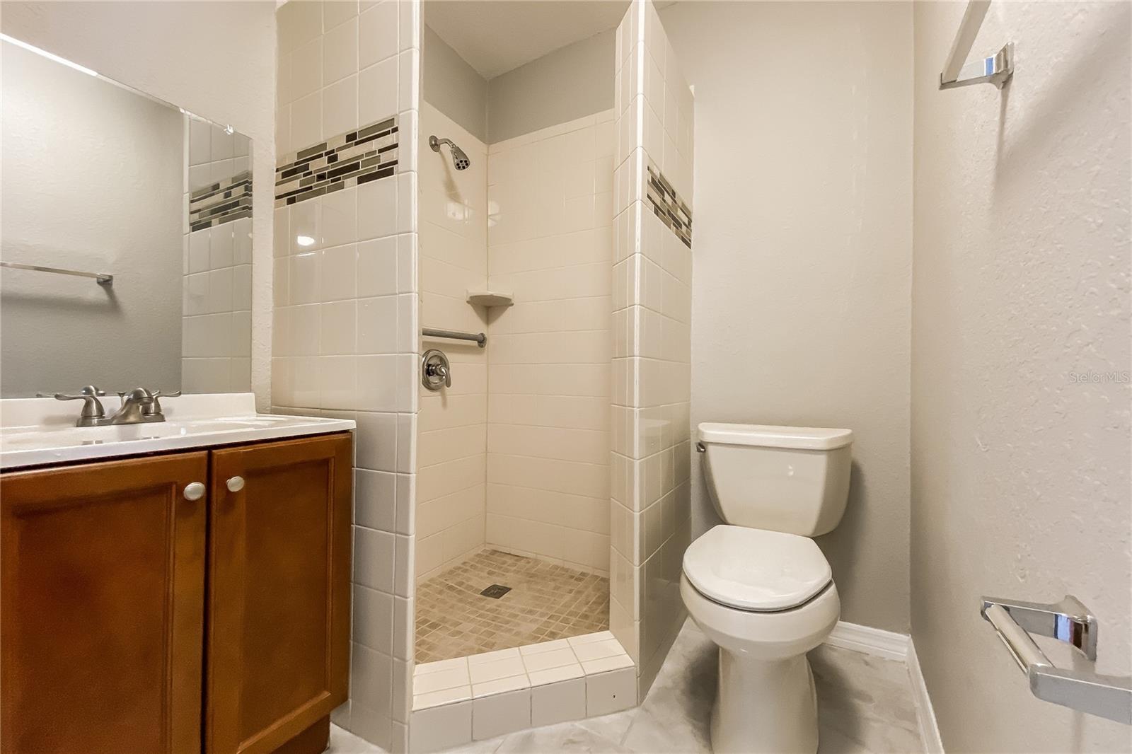 CYPRESS ESTATES - Residential Lease