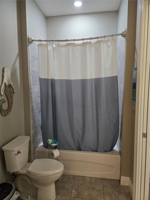 Tiny photo for 5084 Greens Drive, Lady Lake, FL 32159 (MLS # A4691465)