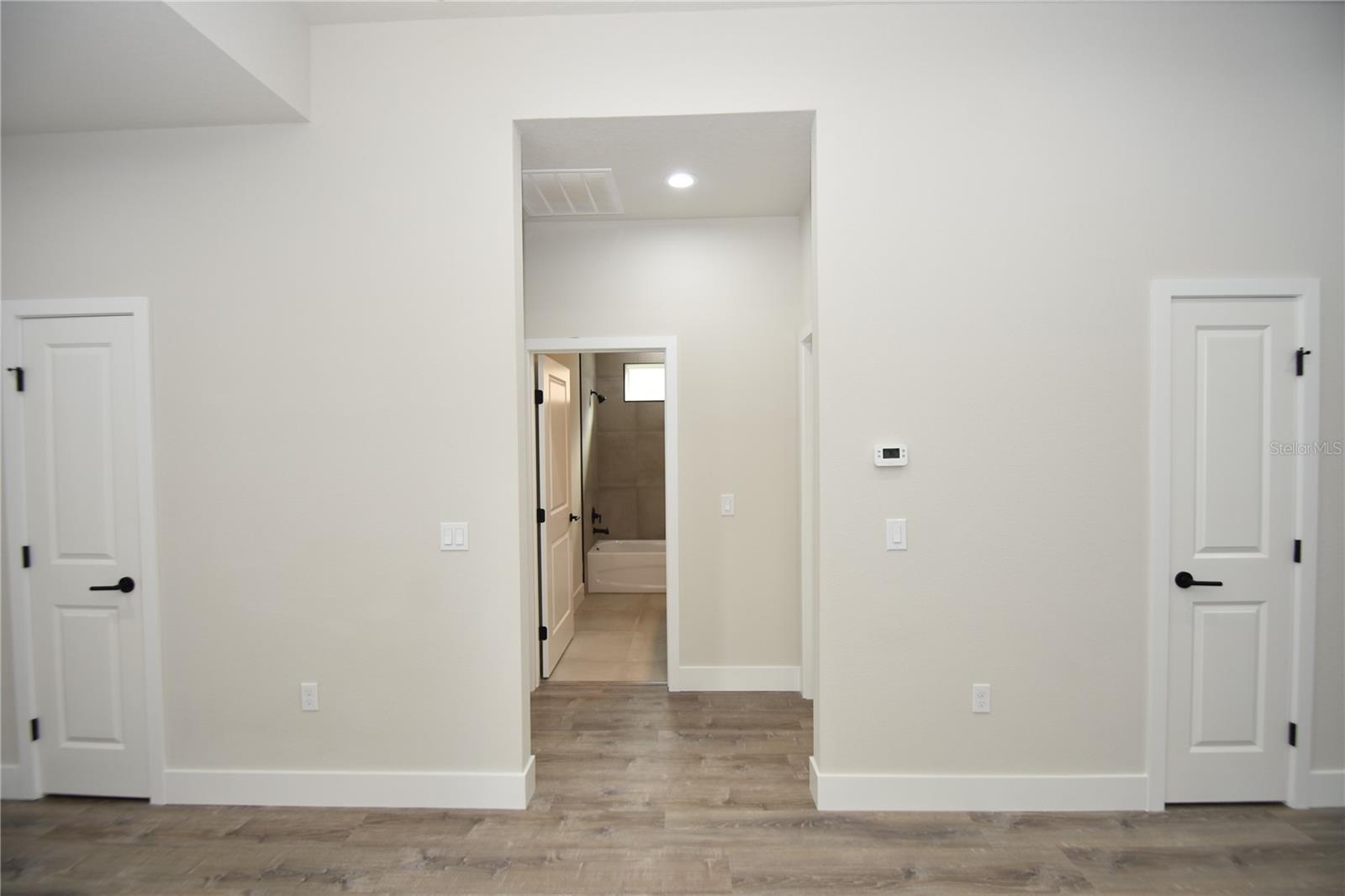 SEMINOLE WOODS - Residential Lease