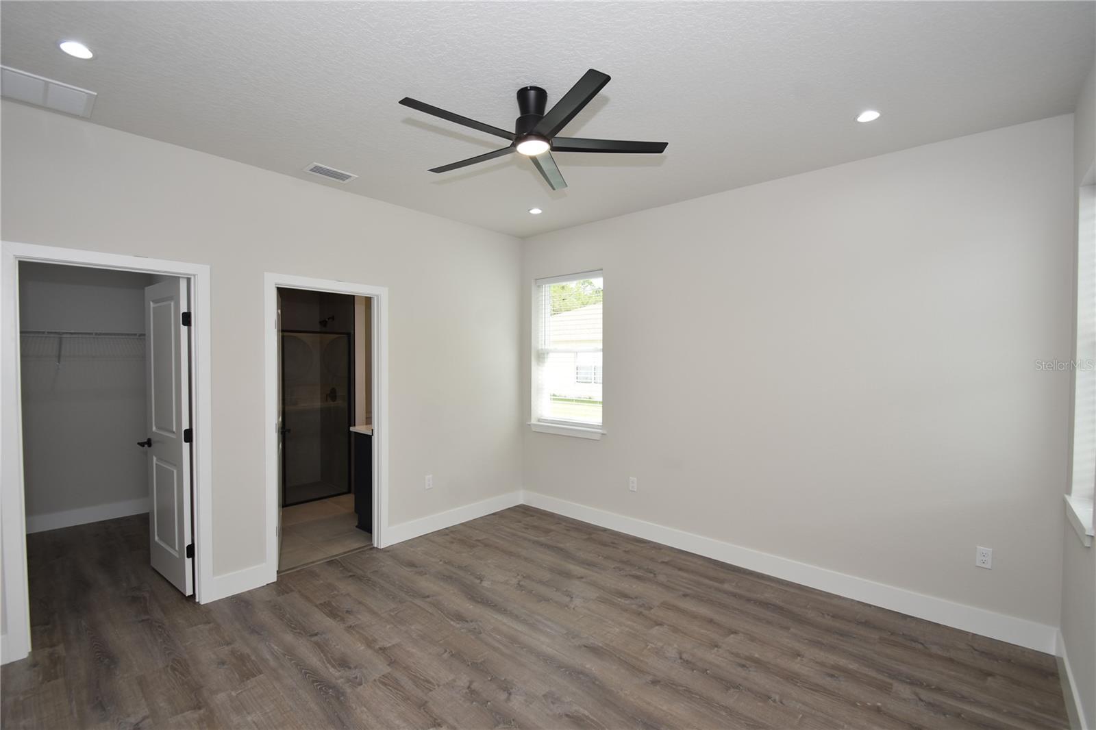 SEMINOLE WOODS - Residential Lease