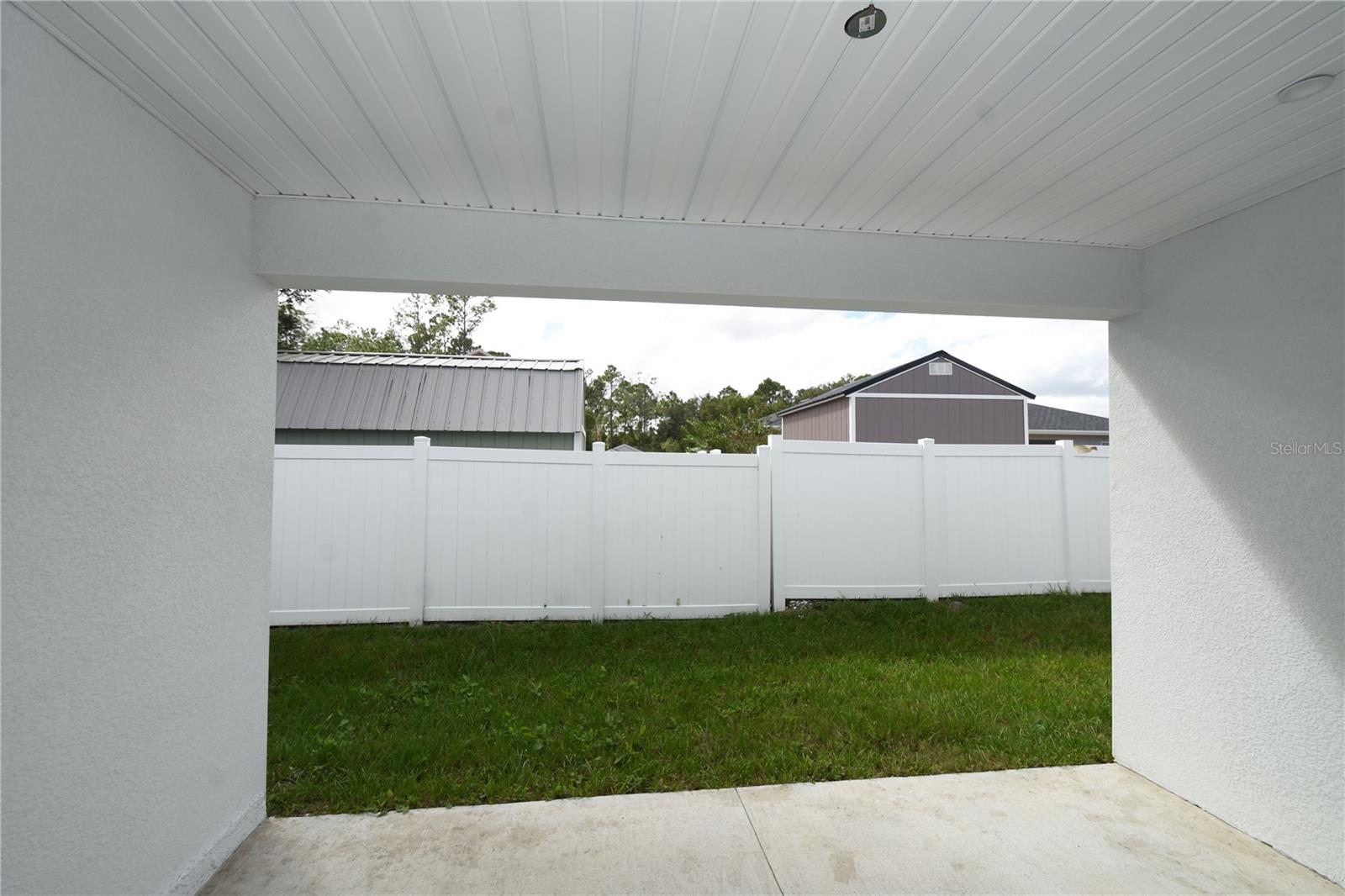 SEMINOLE WOODS - Residential Lease