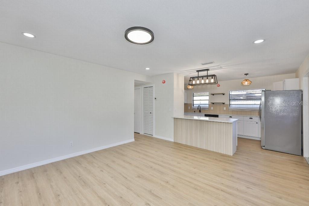 TWIN LAKES ESTATES ADD - Residential