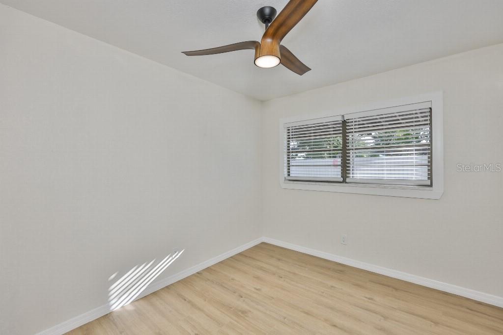 TWIN LAKES ESTATES ADD - Residential